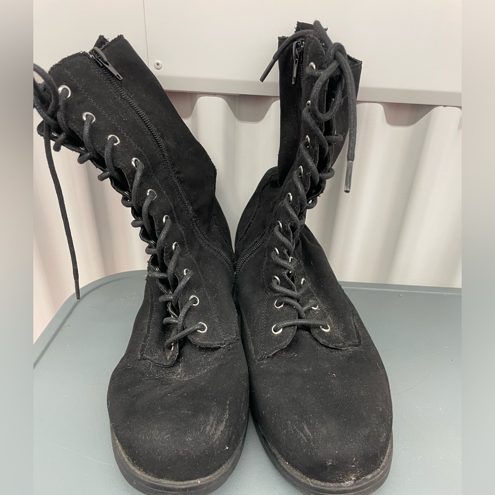 Rouge Black Boots Size 10